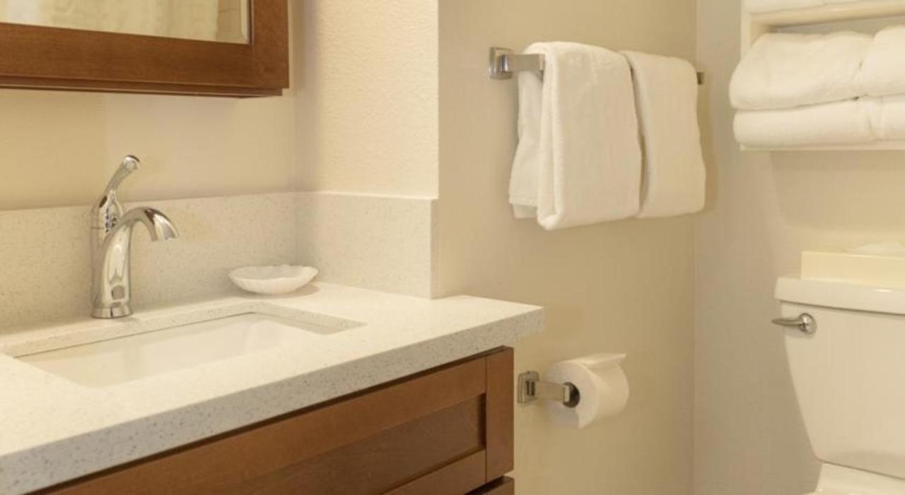 Private Condos In Waikiki, Private Car Rental Included, Beach Gear And Camping Gear Honolulu Zewnętrze zdjęcie