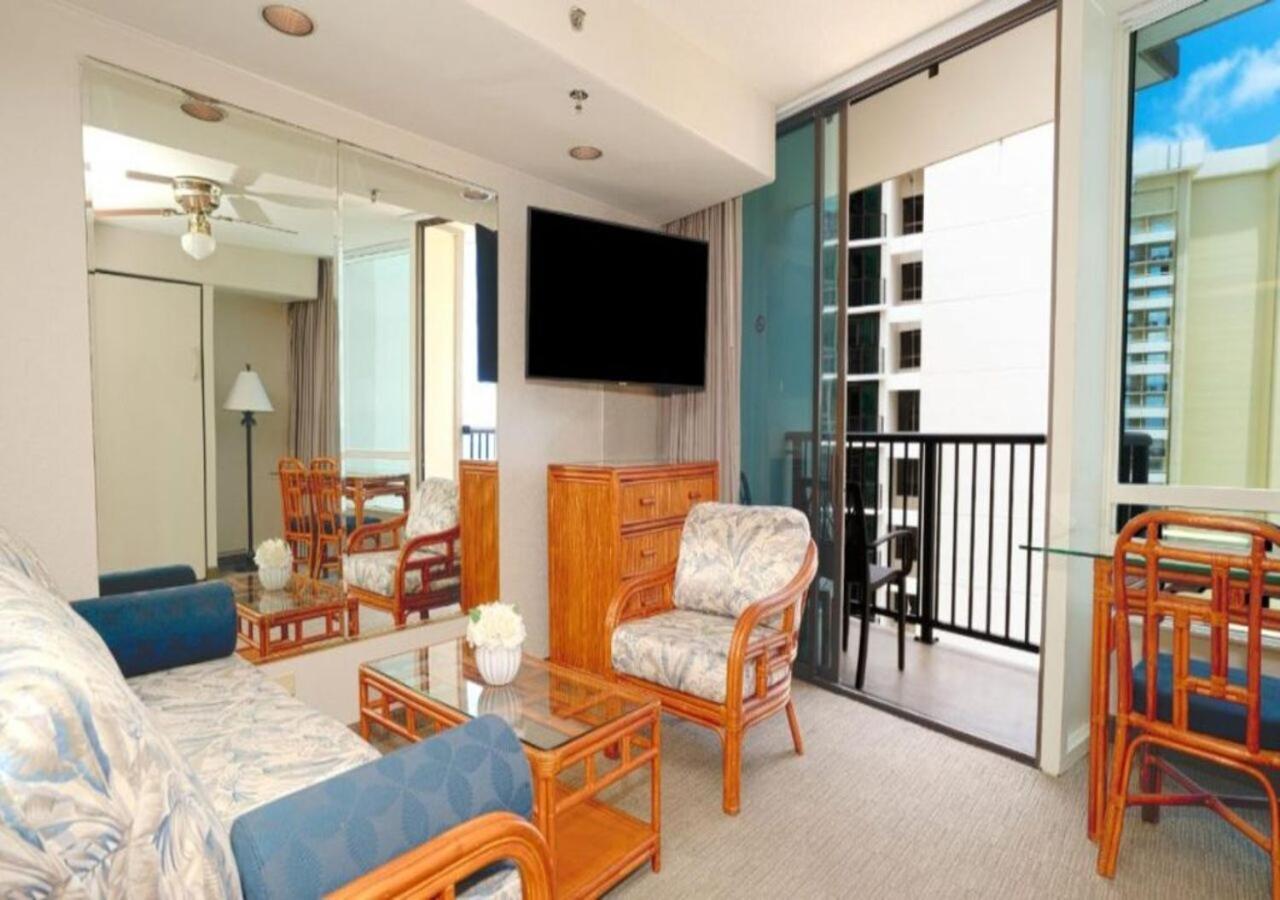 Private Condos In Waikiki, Private Car Rental Included, Beach Gear And Camping Gear Honolulu Zewnętrze zdjęcie